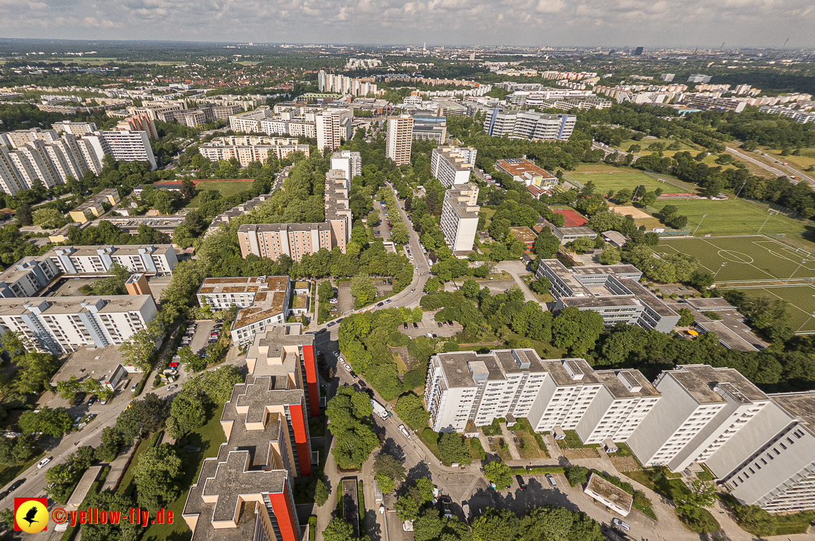 07.06.2023 - Annette-Kolb-Anger, Perlach Stift und Aufstockung in der Kafkastraße in Neuperlach